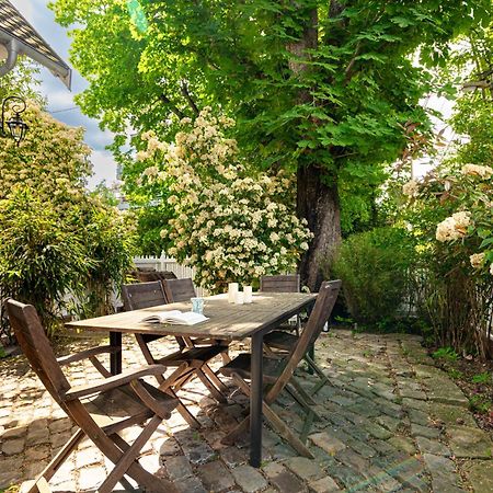 Modern Apartement Grand Paris, Tv Salon, Sharing Garden, Villa Des Ammonites Meudon Bagian luar foto