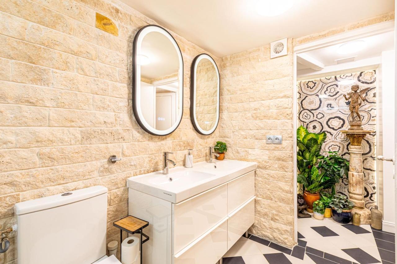 Modern Apartement Grand Paris, Tv Salon, Sharing Garden, Villa Des Ammonites Meudon Bagian luar foto