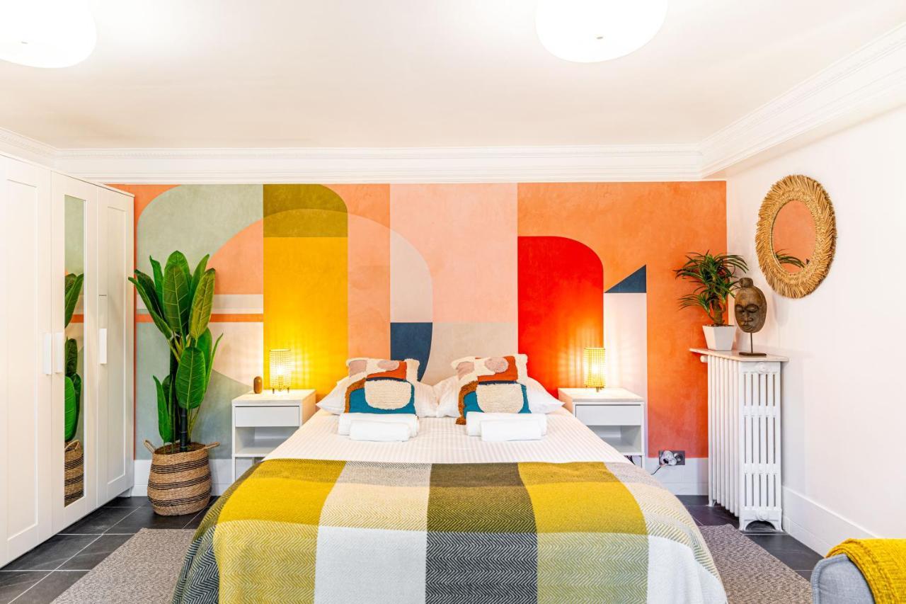 Modern Apartement Grand Paris, Tv Salon, Sharing Garden, Villa Des Ammonites Meudon Bagian luar foto